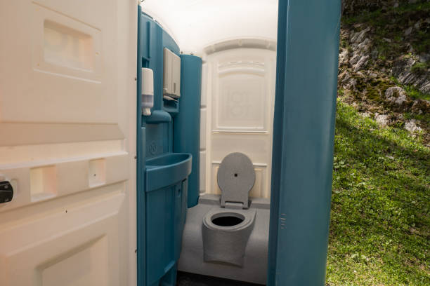 Best Sanitation services for porta potties  in Florida, NY